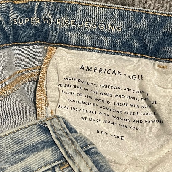 American Eagle Blue Distressed Super High Rise Jegging Jeans Next Level Stretch - Picture 5 of 7